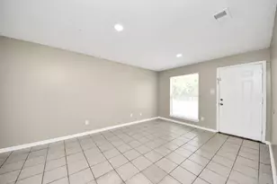 1736 Crestdale Dr, Houston, TX 77080 - Photo 7