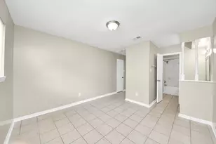 1736 Crestdale Dr, Houston, TX 77080 - Photo 17