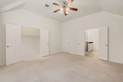 9036 Lakes At 610 Drive, Houston, TX 77054 - Photo 13