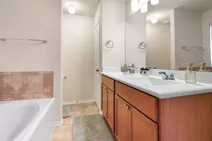 14039 Embrystone Ln, Houston, TX 77047 - Photo 15