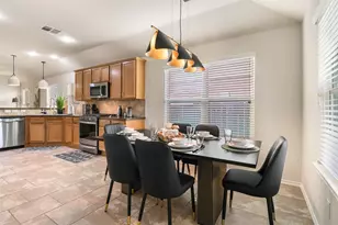14039 Embrystone Ln, Houston, TX 77047 - Photo 11