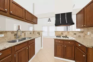 7518 Alcomita Dr, Houston, TX 77083 - Photo 11