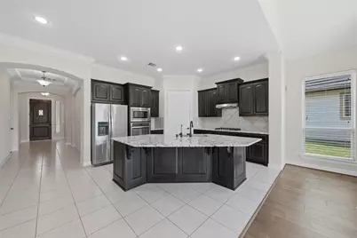 4914 Fairford Drive, Sugar Land, TX 77479 - Photo 5