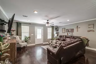55 County Rd 2287, Cleveland, TX 77327 - Photo 9