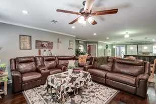 55 County Rd 2287, Cleveland, TX 77327 - Photo 9