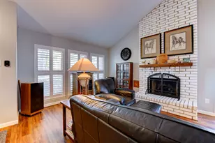 8710 Storm Wood St, Houston, TX 77040 - Photo 3