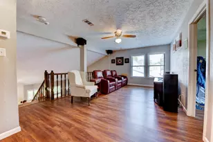 8710 Storm Wood St, Houston, TX 77040 - Photo 21