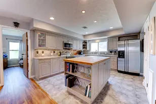 8710 Storm Wood St, Houston, TX 77040 - Photo 13