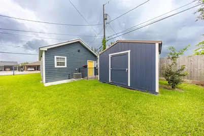 12460 Maricopa Lane #A, Houston, TX 77015 - Photo 9