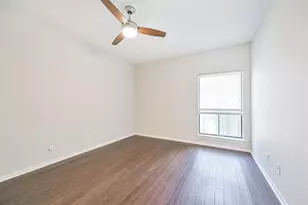 11711 Memorial Dr, Houston, TX 77024 - Photo 9