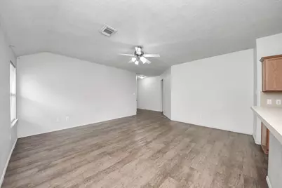 19822 Bettencourt Lane, Houston, TX 77073 - Photo 15