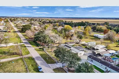 1010 Airline N, Rosharon, TX 77583 - Photo 5