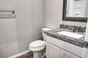 11604 Vistawood St, Willis, TX 77318 - Photo 11