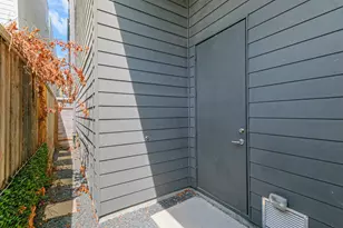 1157 W 18th St, Houston, TX 77008 - Photo 37