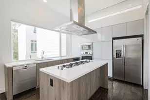 1157 W 18th St, Houston, TX 77008 - Photo 11