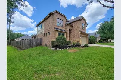 2814 Bay Springs View Court, Richmond, TX 77406 - Photo 3