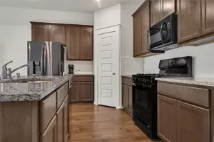30280 Kingston Heath Dr, Cleveland, TX 77327 - Photo 7