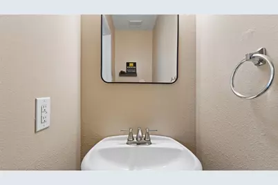 417 Folk Crest Lane, Dickinson, TX 77539 - Photo 11