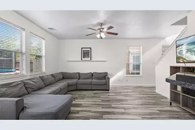 417 Folk Crest Lane, Dickinson, TX 77539 - Photo 3