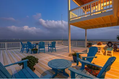 12 Tiki Circle, Tiki Island, TX 77554 - Photo 7
