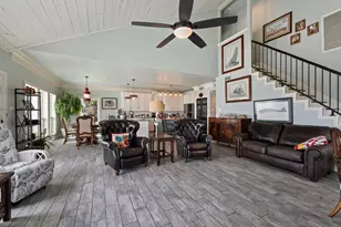 12 Tiki Cir, Tiki Island, TX 77554 - Photo 19