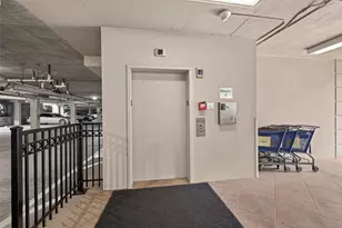 2111 Welch St, Houston, TX 77019 - Photo 35