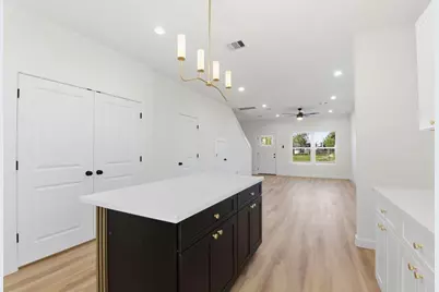 7958 Henson Street, Houston, TX 77028 - Photo 9