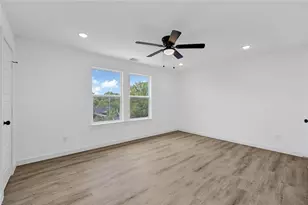8021 Birmingham St, Houston, TX 77028 - Photo 9