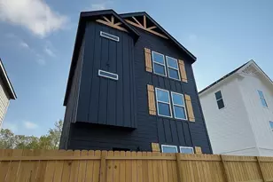 8021 Birmingham St, Houston, TX 77028 - Photo 19