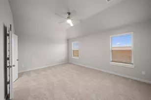 1739 Pecan Woods Ln, Conroe, TX 77301 - Photo 11