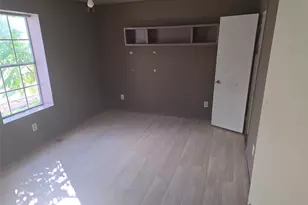 9018 Triola Ln, Houston, TX 77036 - Photo 7