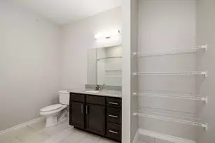 2551 N Guadalupe St, Seguin, TX 78155 - Photo 9