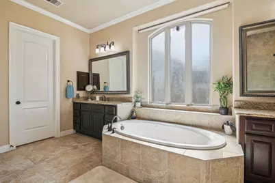 12915 Dunbar Cave Court, Humble, TX 77346 - Photo 29