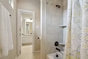 12915 Dunbar Cave Ct, Humble, TX 77346 - Photo 33