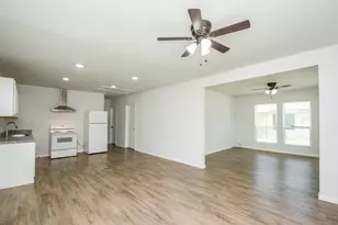 3013 Brackenridge St, Houston, TX 77026 - Photo 5