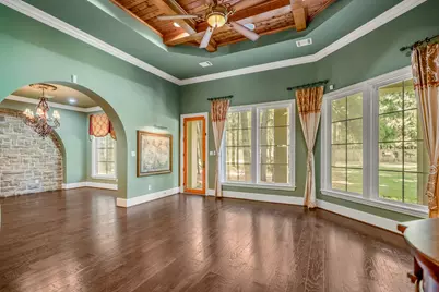 11918 Waterford Estates Court, Tomball, TX 77377 - Photo 7