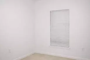 916 Parkway St, Baytown, TX 77520 - Photo 15