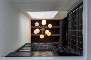 310 S Jensen Dr, Houston, TX 77003 - Photo 35