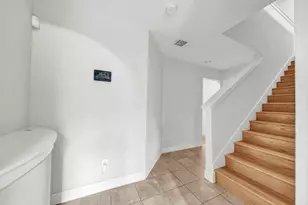 650 Westcross St, Houston, TX 77018 - Photo 5