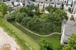 1141 Beasley Hills Ln, Houston, TX 77008 - Photo 41