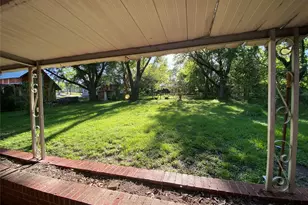 1016 Pecan St, Huntsville, TX 77320 - Photo 19