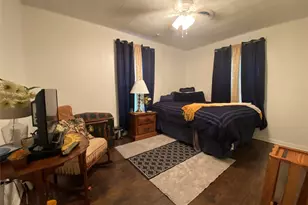 1016 Pecan St, Huntsville, TX 77320 - Photo 11