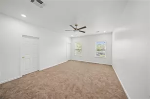 6719 Roanoke St, Houston, TX 77028 - Photo 13