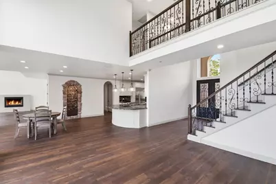 27 Pleasure Cove Drive, The Woodlands, TX 77381 - Photo 11