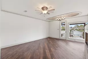 27 Pleasure Cove Dr, The Woodlands, TX 77381 - Photo 23
