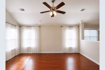 1318 Colonial Manor Drive, Katy, TX 77493 - Photo 9