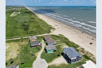 16507 Jamaica Beach Road, Jamaica Beach, TX 77554 - Photo 5