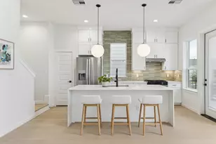 817 Thornton Rd, Houston, TX 77018 - Photo 11