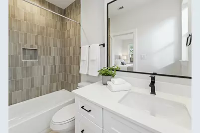 817 Thornton Road #F, Houston, TX 77018 - Photo 9