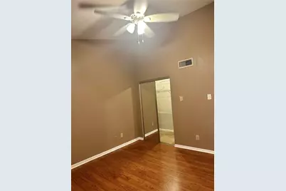 2121 El Paseo Street #1910, Houston, TX 77054 - Photo 9
